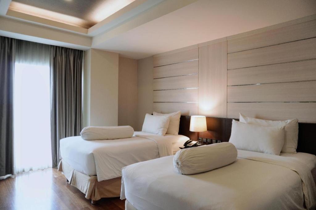 Indoluxe Hotel Jogjakarta Melati Exterior foto