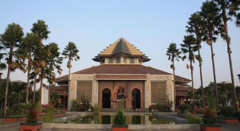 Indoluxe Hotel Jogjakarta Melati Exterior foto